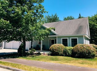 31 York Ledge Dr #38, Cumberland Center, ME 04021