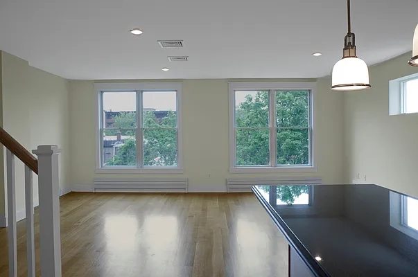 Rented by Brooklyn Heights Real Estate Inc | media 67