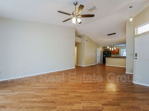 4th image of 9952 N Woodstone Trl