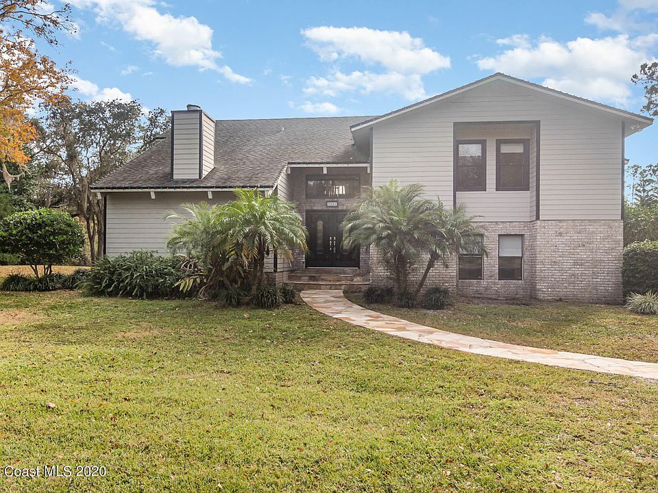 1st image of 3885 Hidden Hills Dr