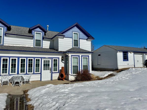 207 Grand Ave #207