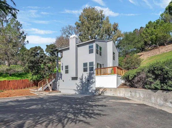 5185 Ardilla Ave, Atascadero, CA 93422