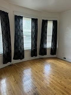 4th image of 3005 N 40th STREET