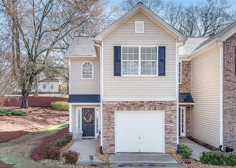 1st image of 101 Creekwood Dr