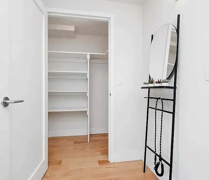 100 Jane St #2N — Photo 5