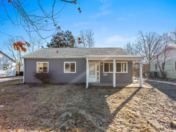 2012 Cynthia Dr, Champaign, IL 61821