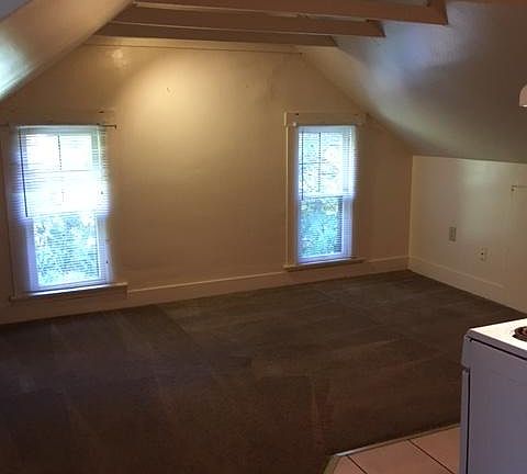 3rd image of 2709 Neil Ave APT E