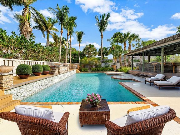 3rd image of 1768 Coral Way N