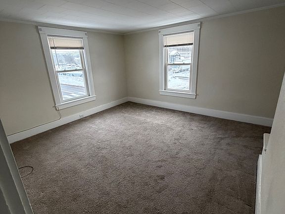 4th image of 22-24 Elm St #22