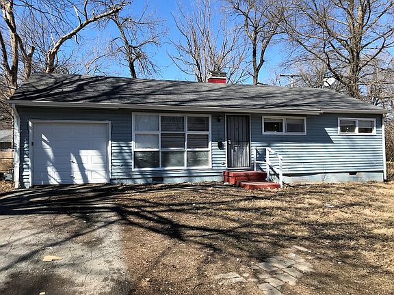 2nd image of 11400 Palmer Ave