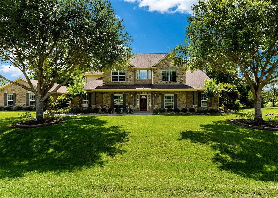 1st image of 7826 Shamrock Ln