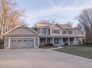 2243 Yerrick Cir, Akron, OH 44312