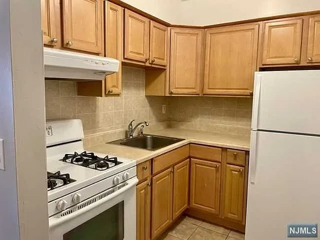 1 bed, $1,850 — Photo 4