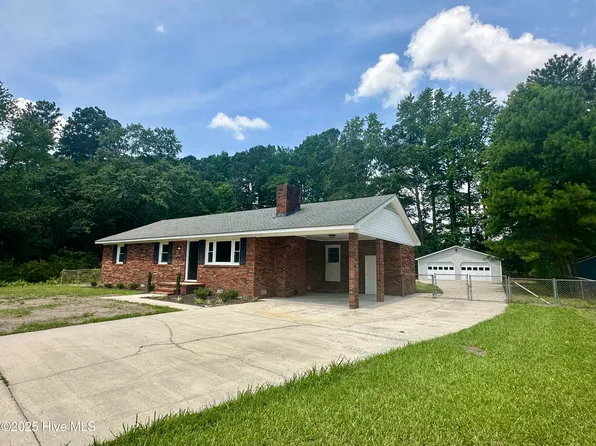 211 Proctor Street, Goldsboro, NC 27530