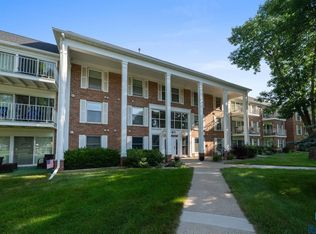 2501 S Kiwanis Ave APT 211, Sioux Falls, SD 57105