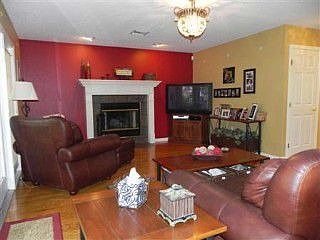4th image of 7270 Millbrook Oaks Dr