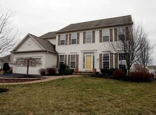 13 Atkinson Ln, Newtown, PA 18940