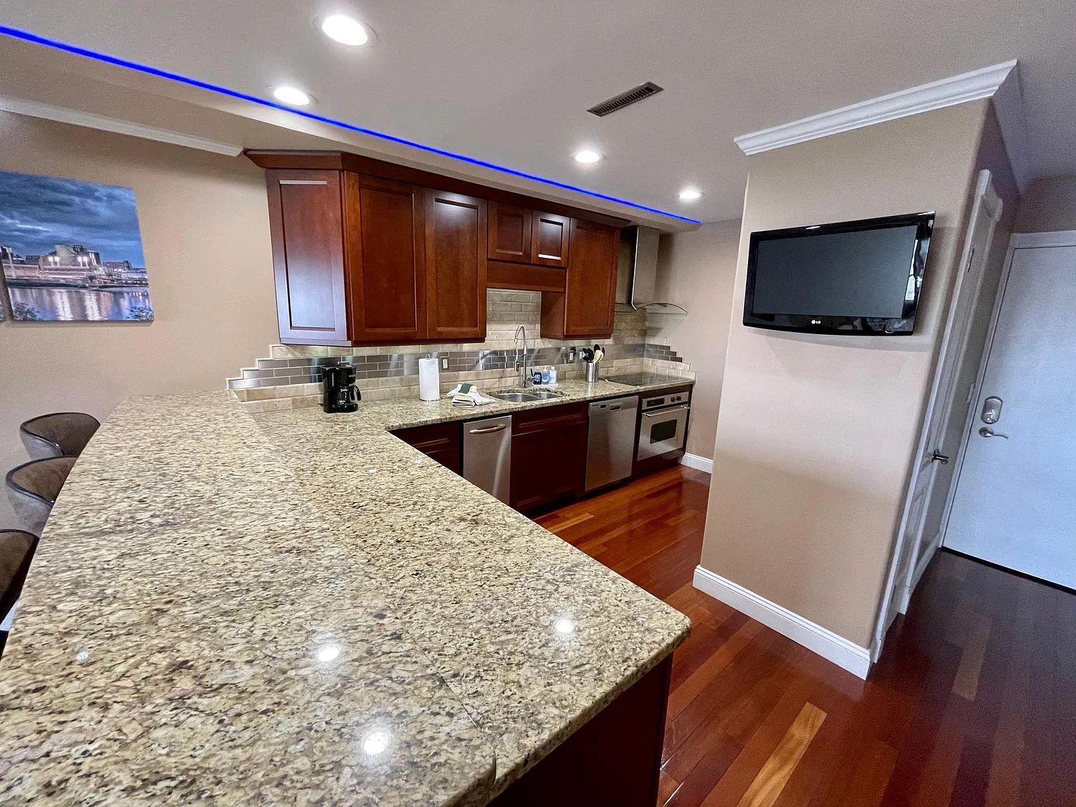 104 Winding Way — Photo 4