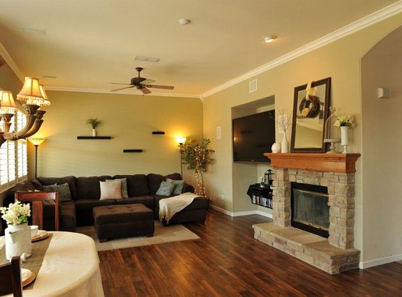 5th image of 2024 Bastona Dr