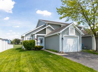 2109 Brittany Ct, Glendale Heights, IL