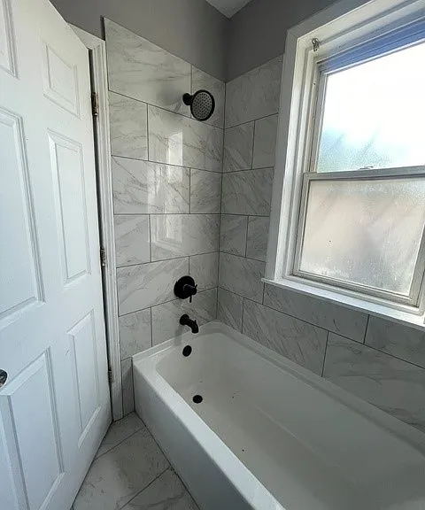 2345 W 70th St #2 — Photo 6