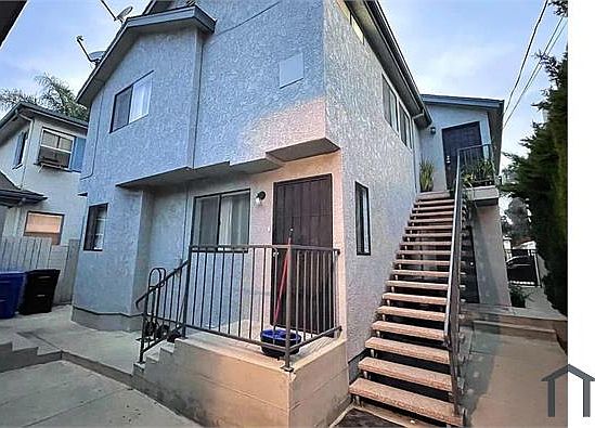 1st image of 668 W 15th St APT 1