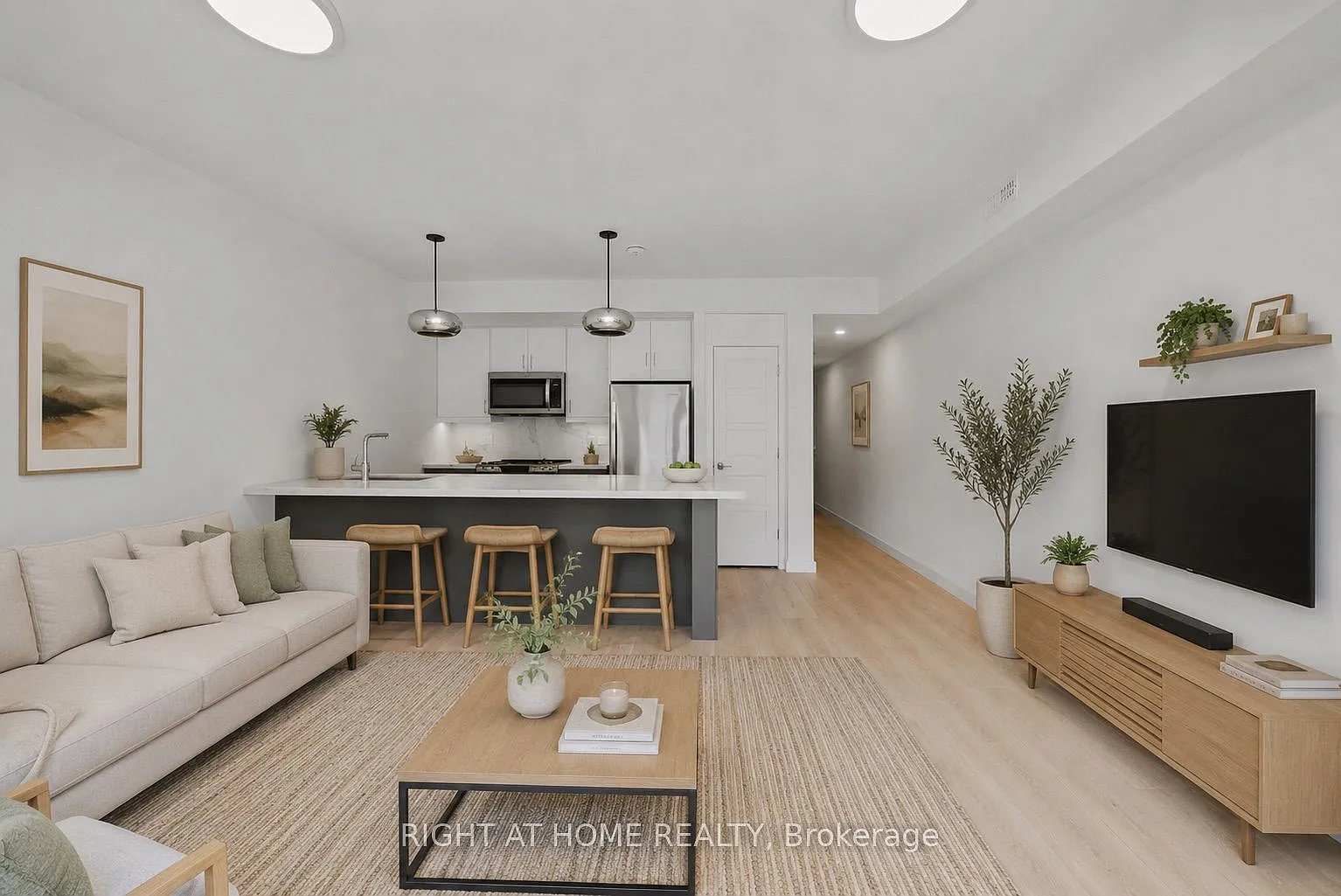 2 bed, $3,350 — Photo 1