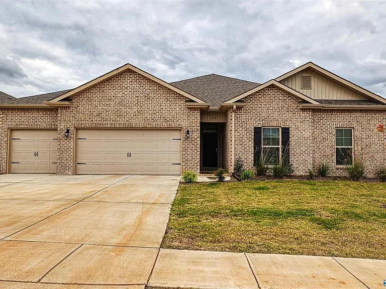 124 Oak Fletcher Dr — Photo 1