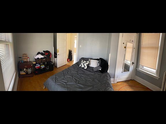 5th image of 2207 E Linnwood Ave Floor 2