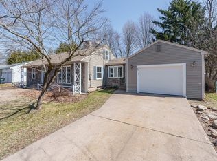 85 W Allen Ridge Rd, Springfield, MA 01118