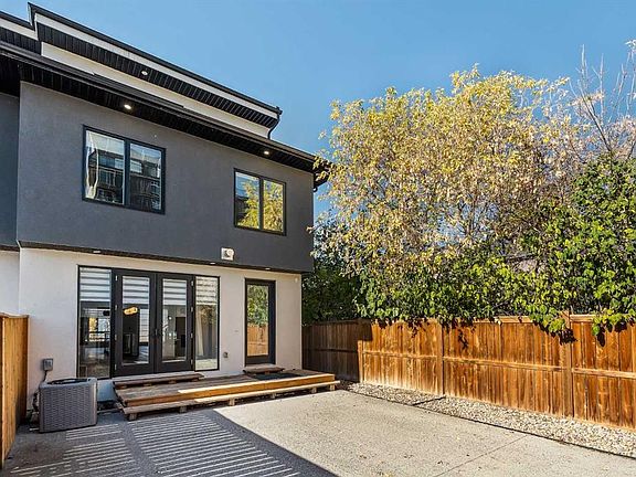 3rd image of 720 W 15th St NW