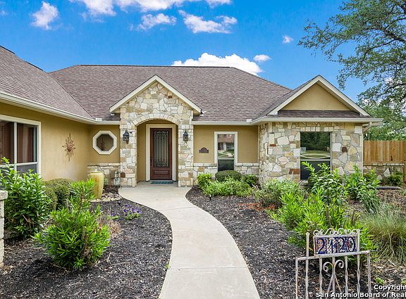 4th image of 2120 Timberhill Dr
