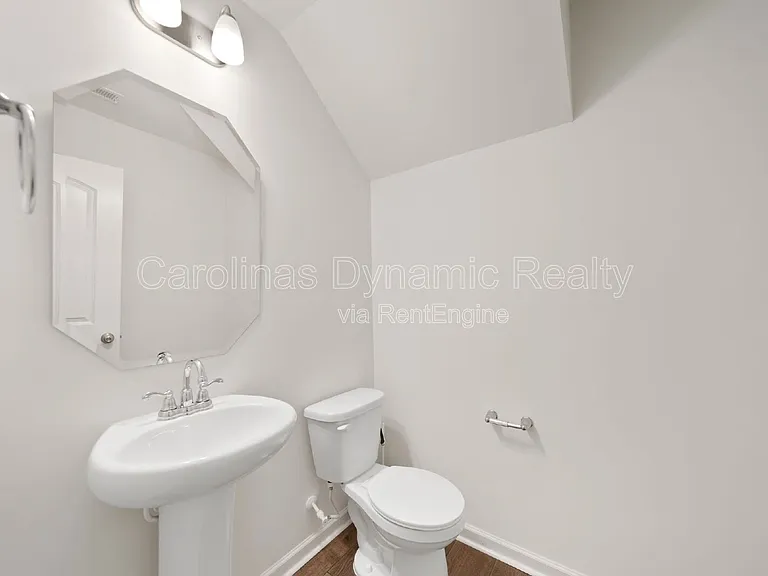 1025 Newfound Hollow Dr — Photo 23