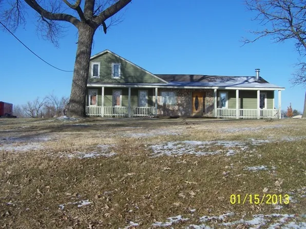 2707 Wright Rd, McHenry, IL 60050