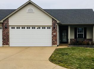 111 Killarney Ct, Barnhart, MO 63012