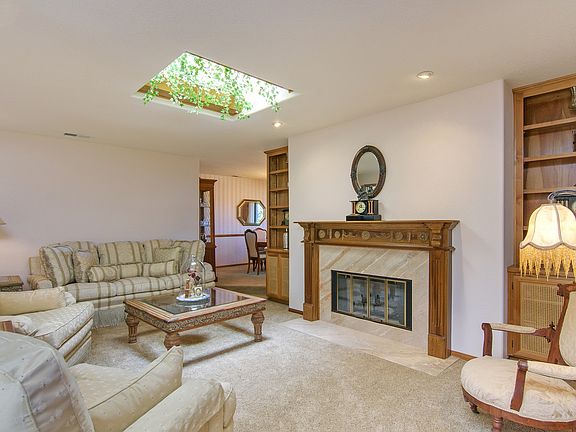 3rd image of 23540 Calistoga Pl