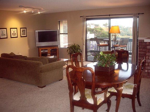 2nd image of 3709 Balboa Ter Unit F