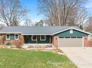 611 71st St SE, Grand Rapids, MI 49548