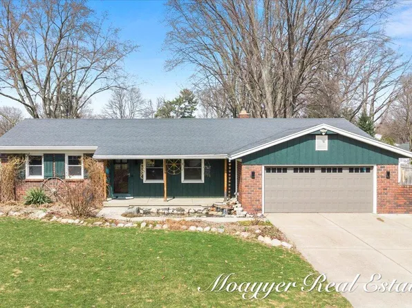 611 71st St SE, Grand Rapids, MI 49548