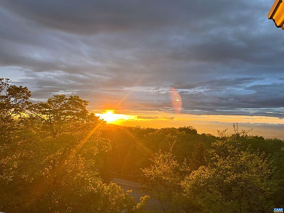 3rd image of 3203 N Ridge Ln