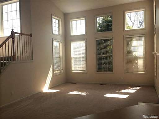 3rd image of 4640 Walden Dr