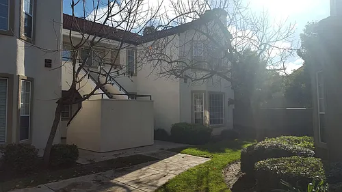 8147 N Cedar Ave #125 Photo 1