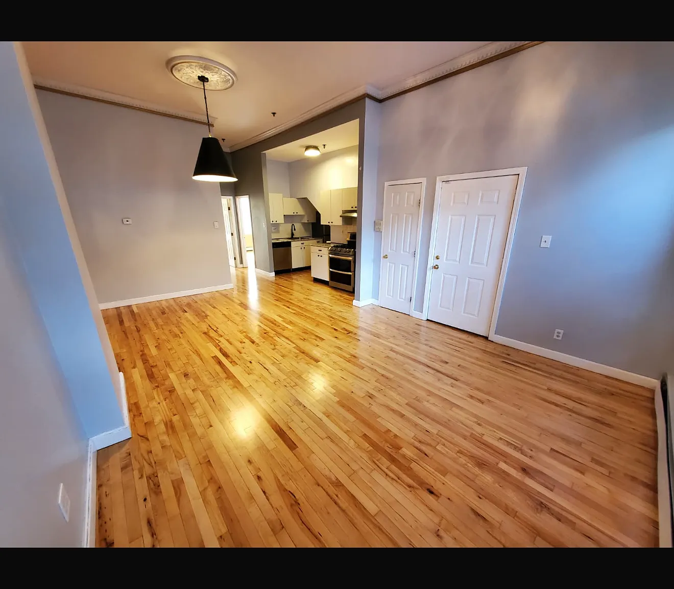 518 Massachusetts Ave — Photo 2