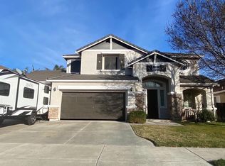 1800 Ginkgo Ct, Ceres, CA 95307