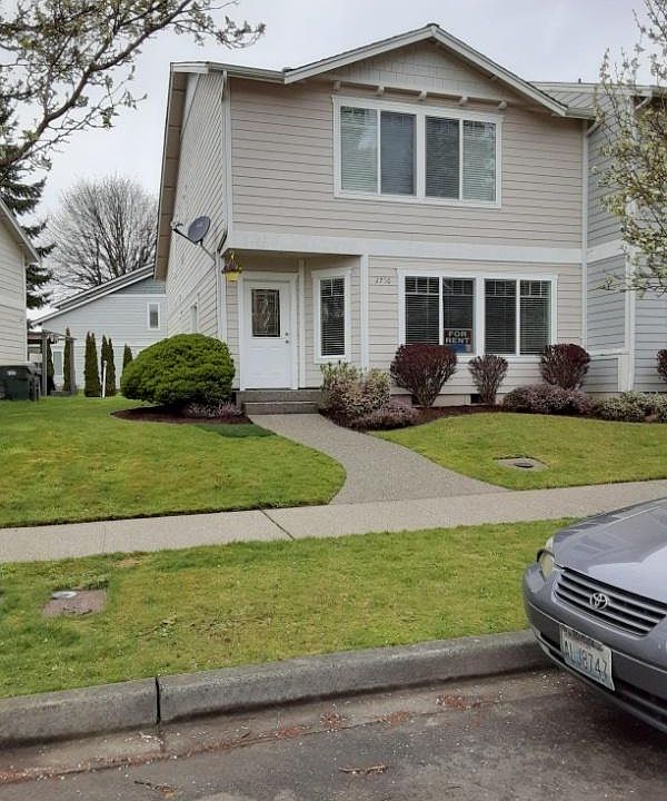 1st image of 2730 10th Ct SE