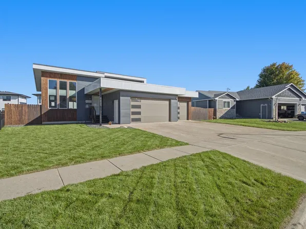 4208 N Ohio Ave, Sioux Falls, SD 57107