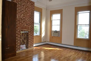 Rented by Loom Group