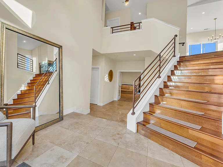 535 Santa Fe Ave — Photo 23