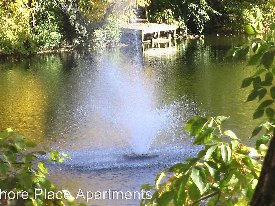 2nd image of 150 Bellaire Ave APT 101