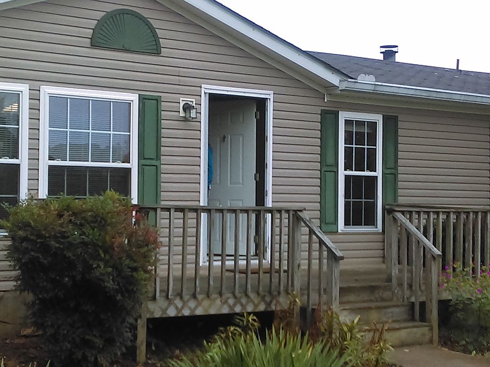 2nd image of 6859 Herbert Shannon Rd